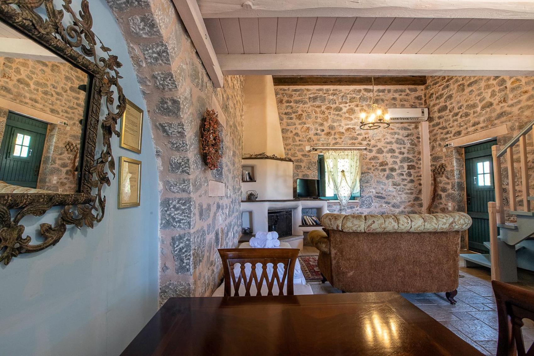 Ktima Karageorgou Otel Areopoli Dış mekan fotoğraf